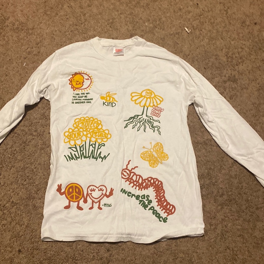 White long sleeve from petals and peacocks size small